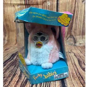 1999 Tiger Electronics Furby Babies 70-940 Box Damaged